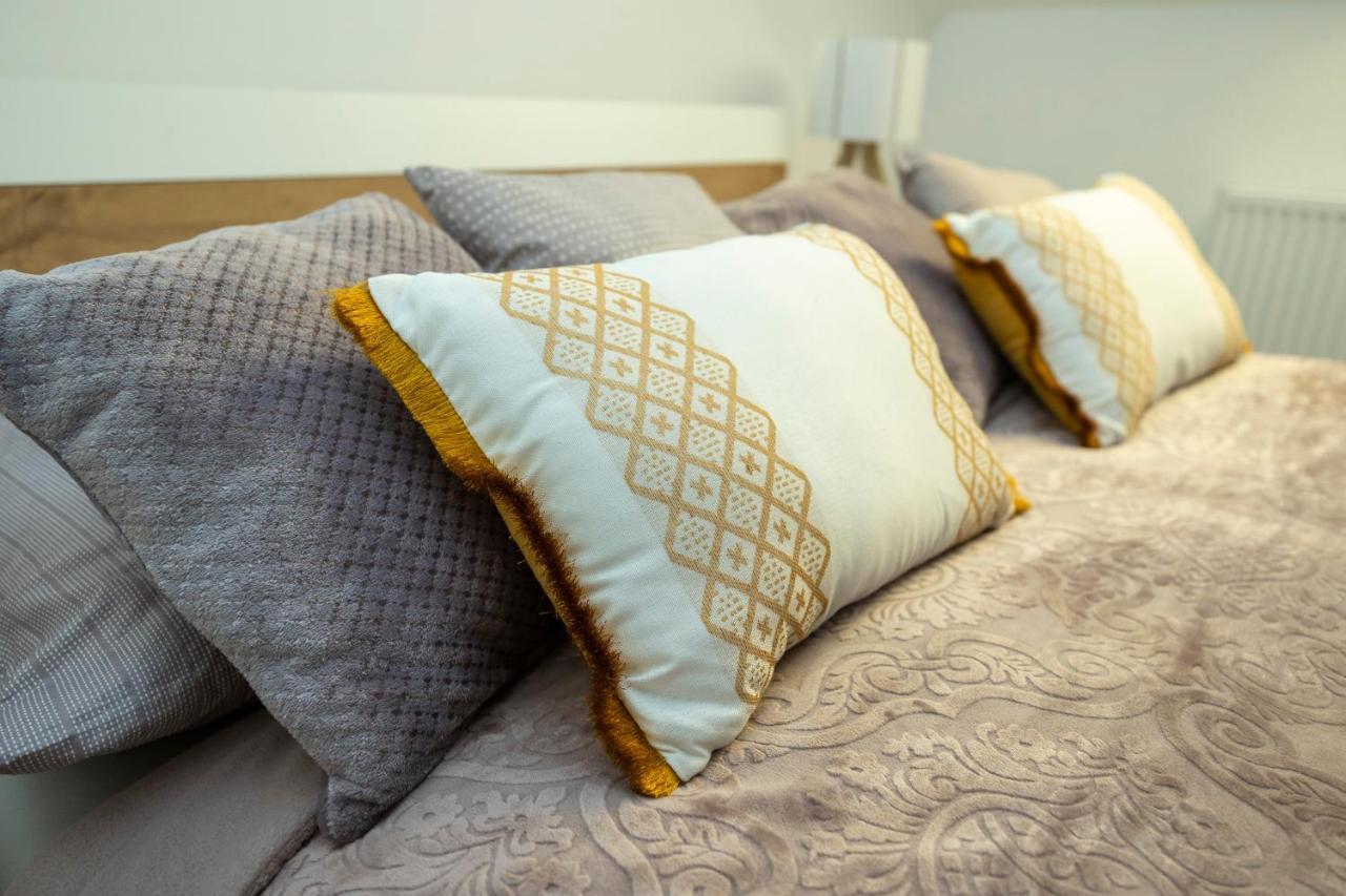 에게르 Zsendulo Apartman 아파트 외부 사진