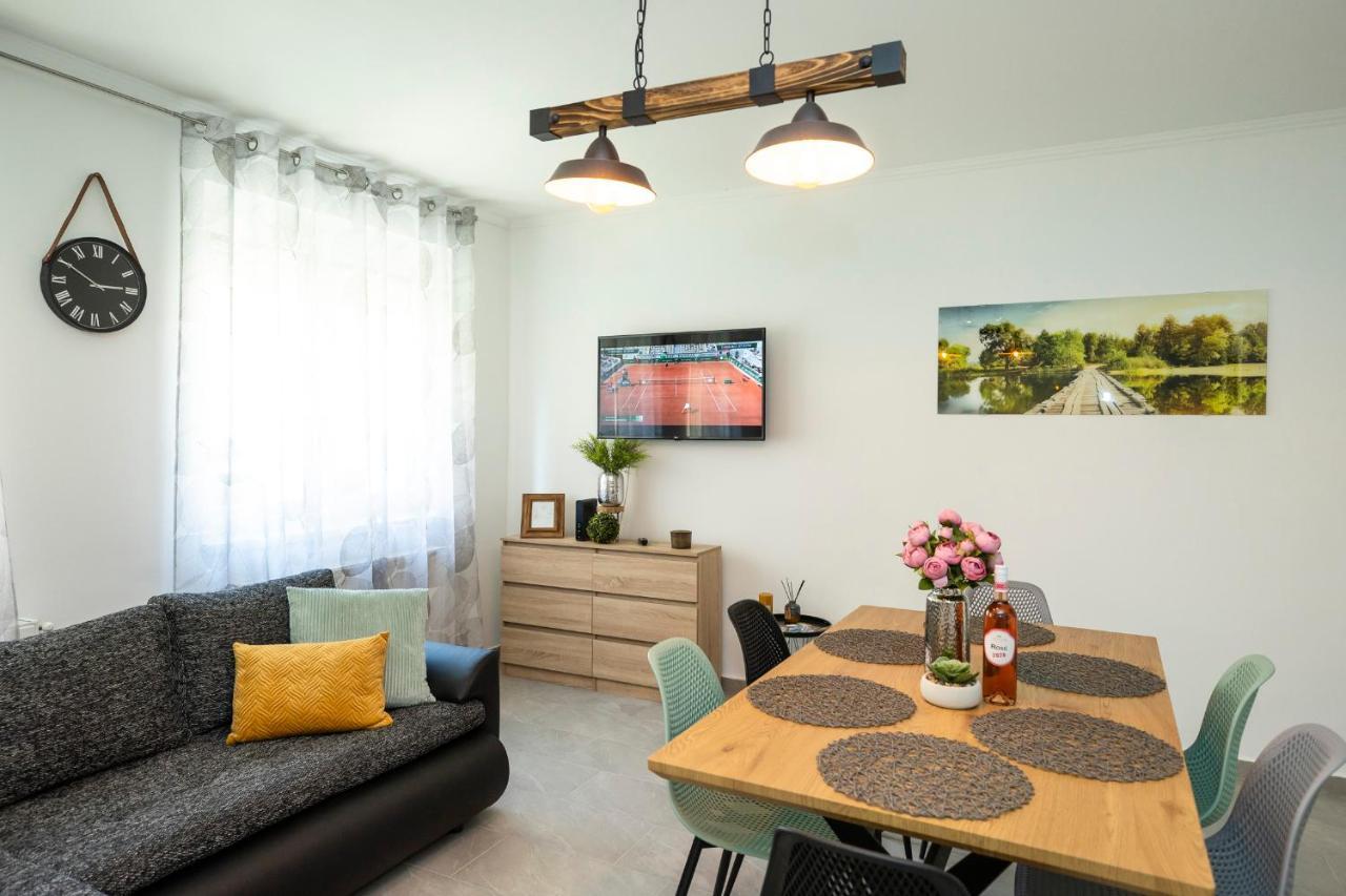 에게르 Zsendulo Apartman 아파트 외부 사진